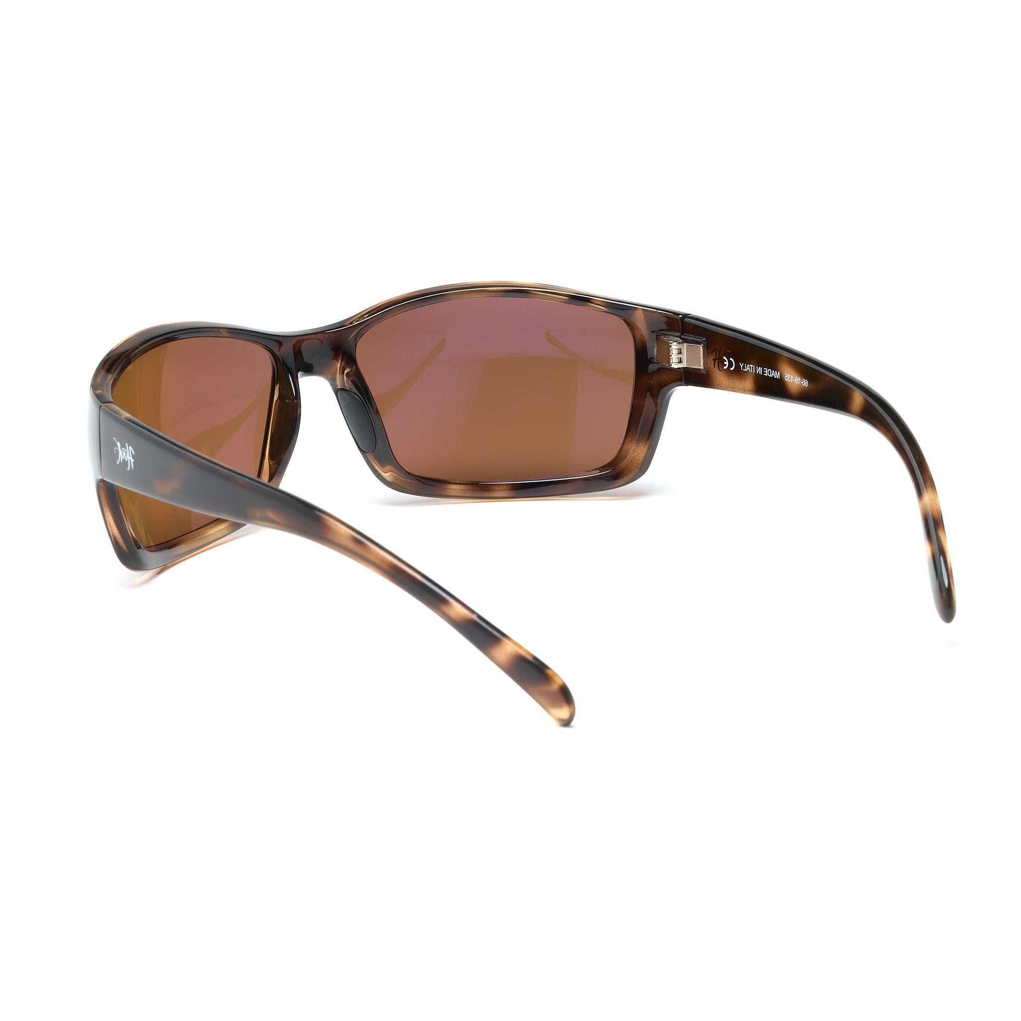 Large-fit Big Eye sunglasses with TR90 durability and Zeiss lens performance for all-day clarity.